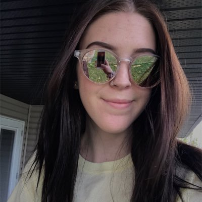 Profile Picture of Ainsley Spencer (@AinsleySpencer1) on Twitter