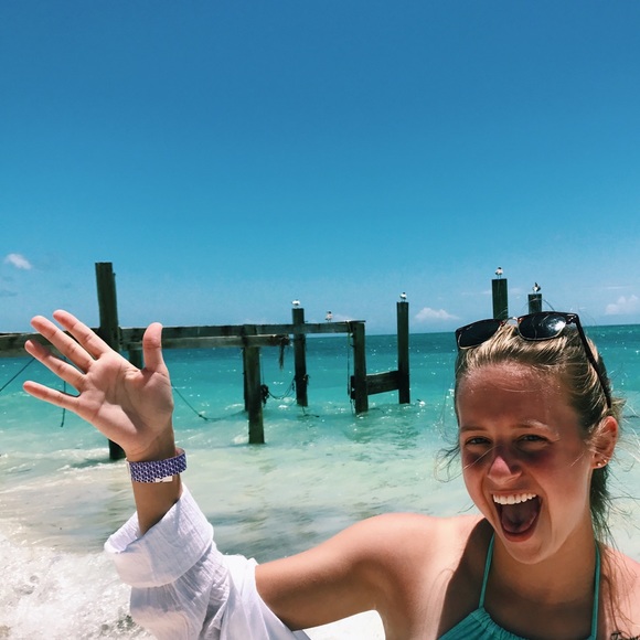 Jessie Miles - Poshmark Profile Picture of Jessie Miles (@jesskmiles) on Poshmark