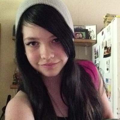 Profile Picture of Skippity Skipper (@Simone75128777) on Twitter
