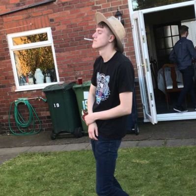 Profile Picture of Sam (@@sam_lavery08) on Twitter