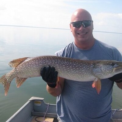 Profile Picture of Ken Pedde (@oiler_kenny) on Twitter