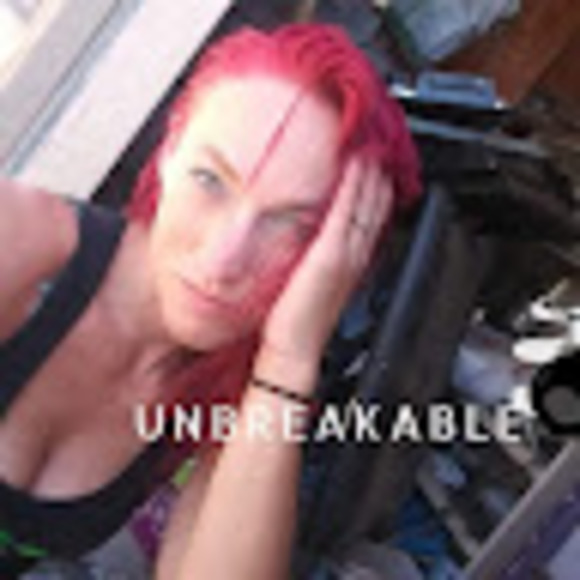 Profile Picture of Carol Crytser (@carolcrytser) on Poshmark
