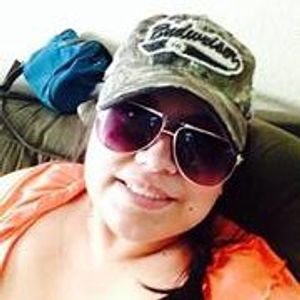 Profile Picture of Clau Castillo (@yayacomochyngas) on Myspace