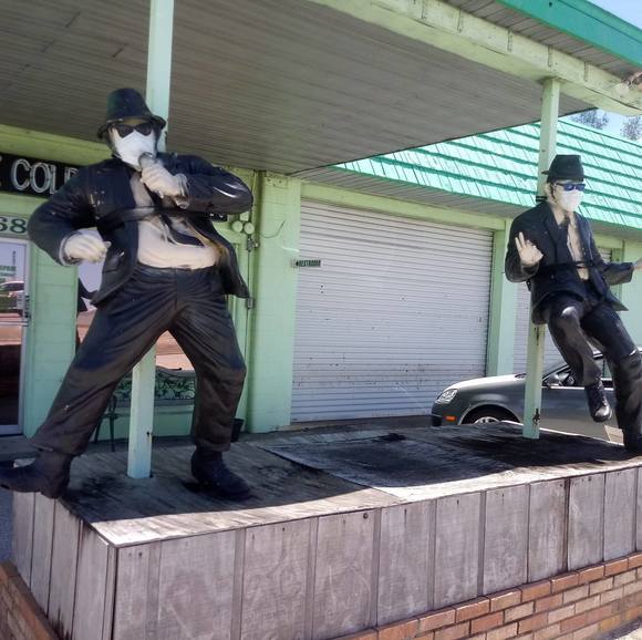 Profile Picture of Andre' Mazzarella (@spectrumandre) on Poshmark