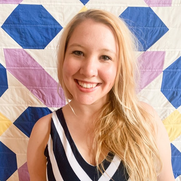 Profile Picture of Jillian Jenkins (@jillianlucy32) on Poshmark