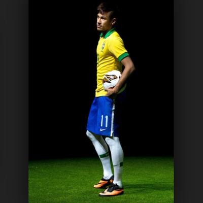 Profile Picture of Laurence Ellis (@laurenceellis26) on Twitter