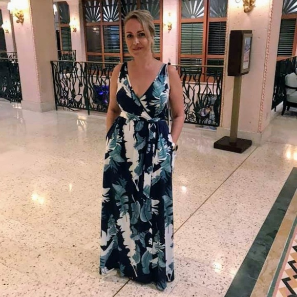 Profile Picture of Debbie Mathey (@jewlya20000) on Poshmark