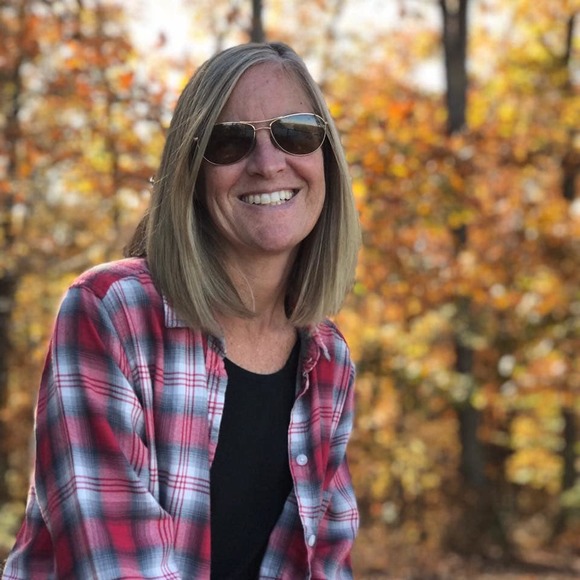 Jennifer Culko - Poshmark Profile Picture of Jennifer Culko (@jculko) on Poshmark