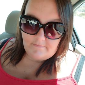 Profile Picture of Danielle Weiner (@dlynn06) on Pinterest
