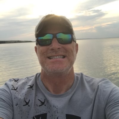 Profile Picture of AJG (@AlecJGeist) on Twitter