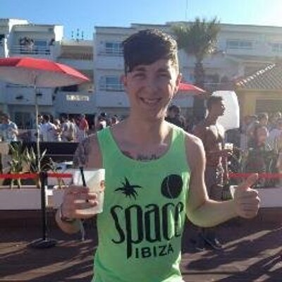 Profile Picture of Dylan Aaron (@TheDowieProject) on Twitter