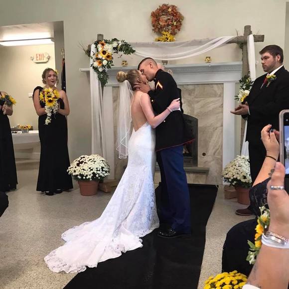 Profile Picture of Alexyn Zigenfus (@alexynzigenfus) on Poshmark