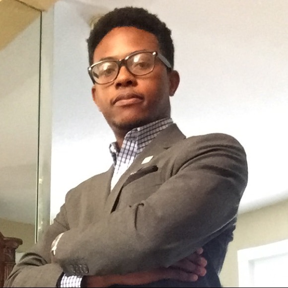 Profile Picture of Fedlin Pericles (@lowkeywear) on Poshmark