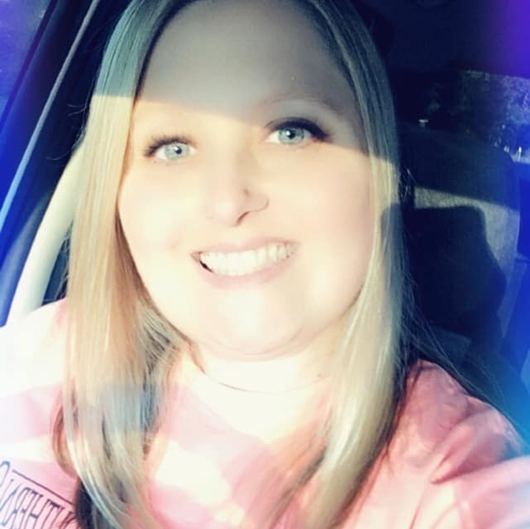 Profile Picture of Hope Dunaway (@hopeyhope225) on Poshmark