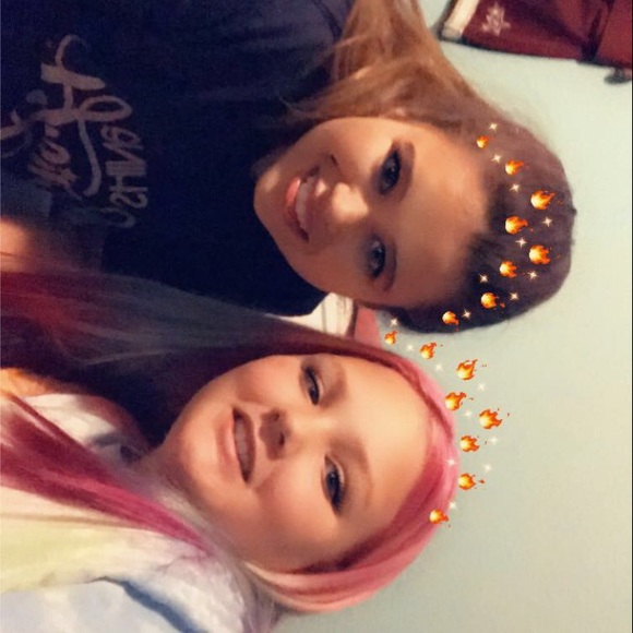 Profile Picture of Alexis Leflore (@lexileflore) on Poshmark