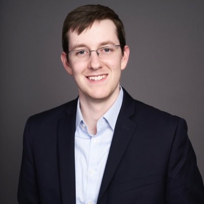 Profile Picture of Logan Snyder (@LuckilyLogan) on Twitter