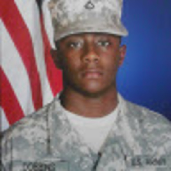 Profile Picture of Ray Dobbins jr (@raydobbinsjr28) on Poshmark