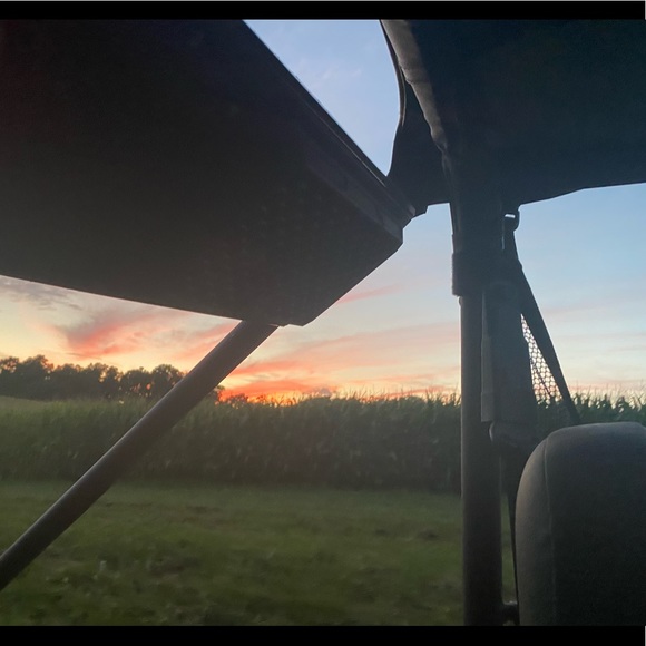 Profile Picture of Savannah Arnold (@banabear100) on Poshmark