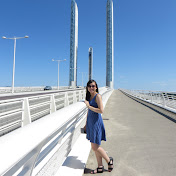 Profile Picture of Julia Lau (@julialau9693) on Youtube