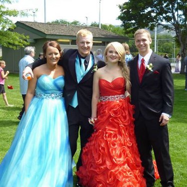 Profile Picture of Allison Parr (@@alliemarieeparr) on Twitter