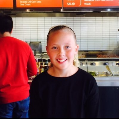 Profile Picture of Amanda Blomquist (@blomquist04) on Twitter