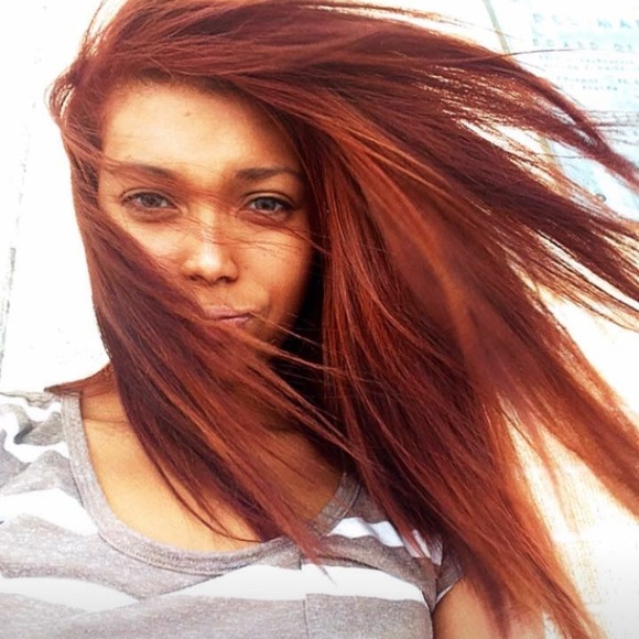 Profile Picture of Aslynn Garcia (@aslynn212) on Poshmark