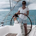 Profile Picture of Amanda Oehlert (@tropicalisotopes) on Instagram