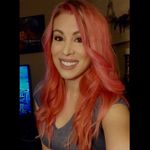 Profile Picture of Jennifer Glitsos (@glitzandglamourz) on Instagram