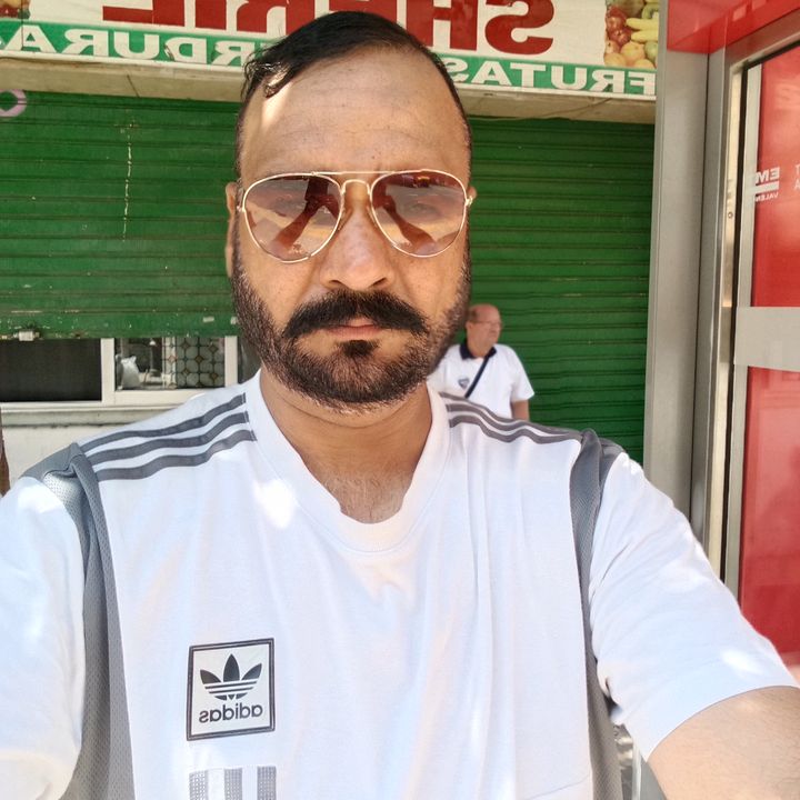 Profile Picture of Har Deep Singh (@hardeepsingh89761) on Tiktok