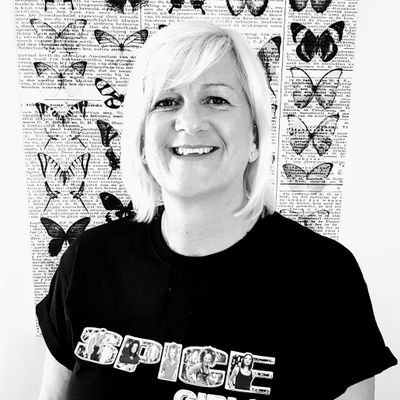 Profile Picture of Jeanette Cook (@nettie6812) on Twitter