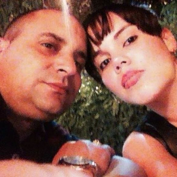 Profile Picture of Adnier Rosete (@rosetead) on Poshmark