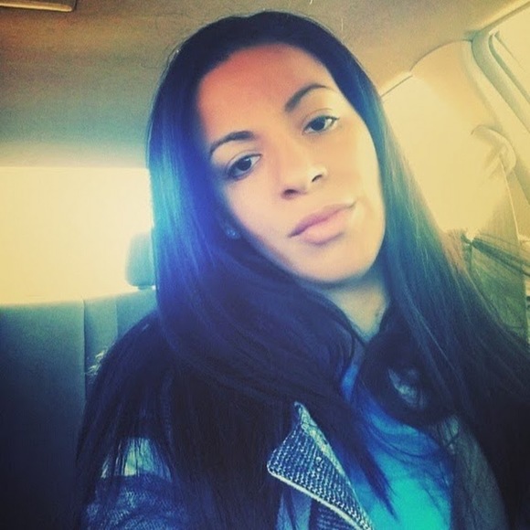 Profile Picture of Denise Pena (@deni849) on Poshmark