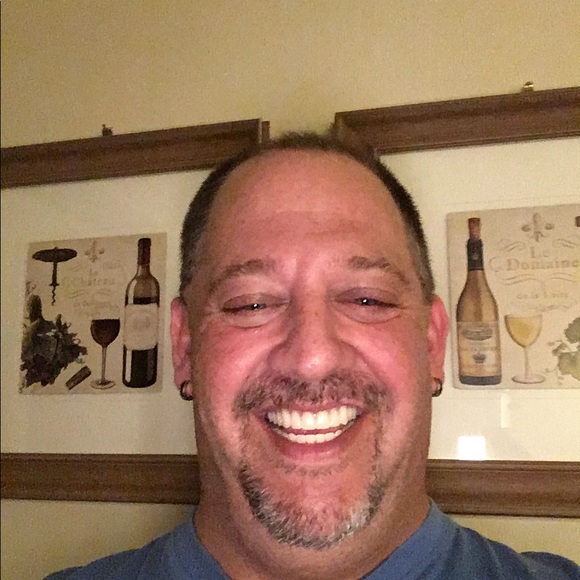 Profile Picture of Ryan Urick (@thefort436) on Poshmark