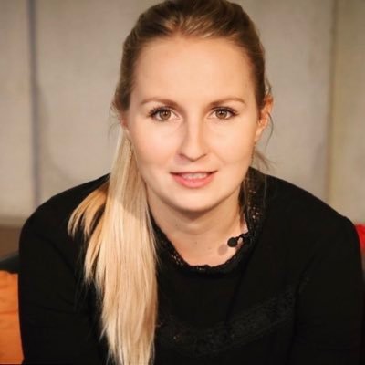 Profile Picture of Lara Marty (@_LaraMarty) on Twitter