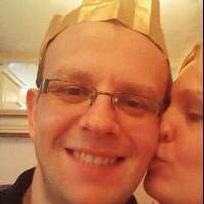 Profile Picture of David Panter (@villaboy33) on Twitter