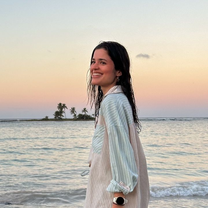 Profile Picture of JenniferMera (@metanoia911) on Tiktok