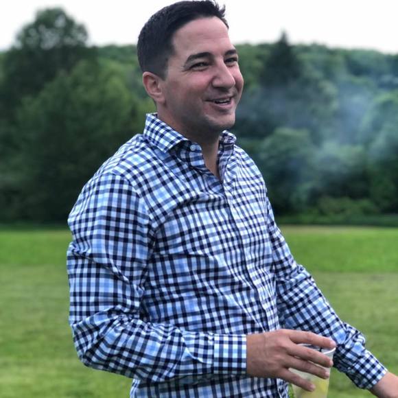 Profile Picture of Mark Olson (@molson03) on Poshmark