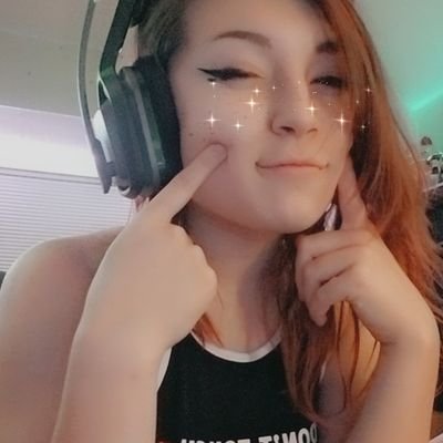 Profile Picture of Amara Smith (@sonikrainboom) on Twitter