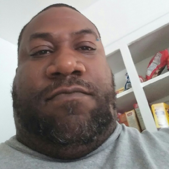 Profile Picture of Dennis Duckworth (@duckqorrhjr) on Poshmark
