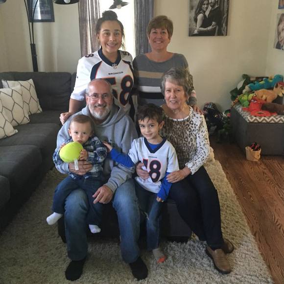 Profile Picture of Dorene Pongrazzi (@jamespongrazzi) on Poshmark