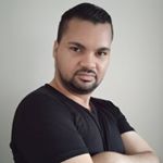 Profile Picture of Robert Rizzuto (@englishteacher_robert) on Instagram