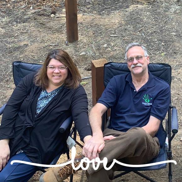 Rita Ferdon - Poshmark Profile Picture of Rita Ferdon (@glowystick) on Poshmark