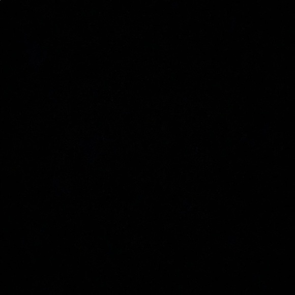 Profile Picture of Shardae Kamphuis (@shardaekamphuis) on Poshmark