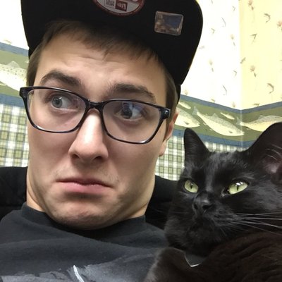 Profile Picture of Alex Siebert 74% (@Skibee1334) on Twitter