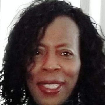 Profile Picture of Cyndi Roberts (@LifeofaVP) on Twitter