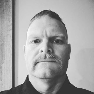 Profile Picture of Daniel Snyder (@snyderwood_) on Instagram