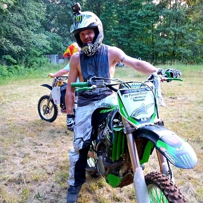 Profile Picture of jor lee (@jor..lee) on Tiktok