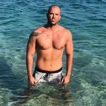 Profile Picture of Adam Kron (@krona86) on Instagram