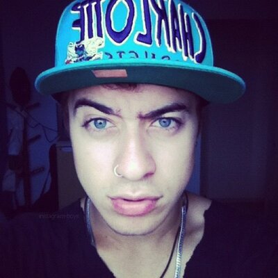 Profile Picture of Dustin Cabral (@DustinCabral) on Twitter