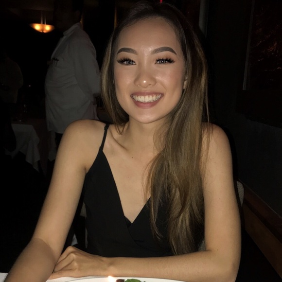 Profile Picture of Khanh Tran (@kkhannie) on Poshmark